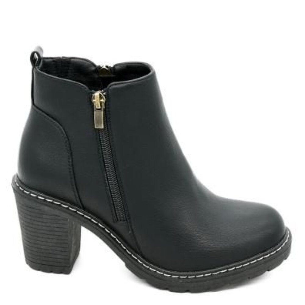 Women's Black Rocky Top Heeled Boot Corkys Footwear Size 10 NWT